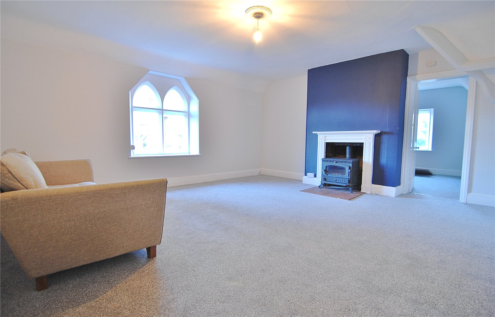 2 bedroom Flat for sale in Bowbridge, Stroud, Gloucestershire