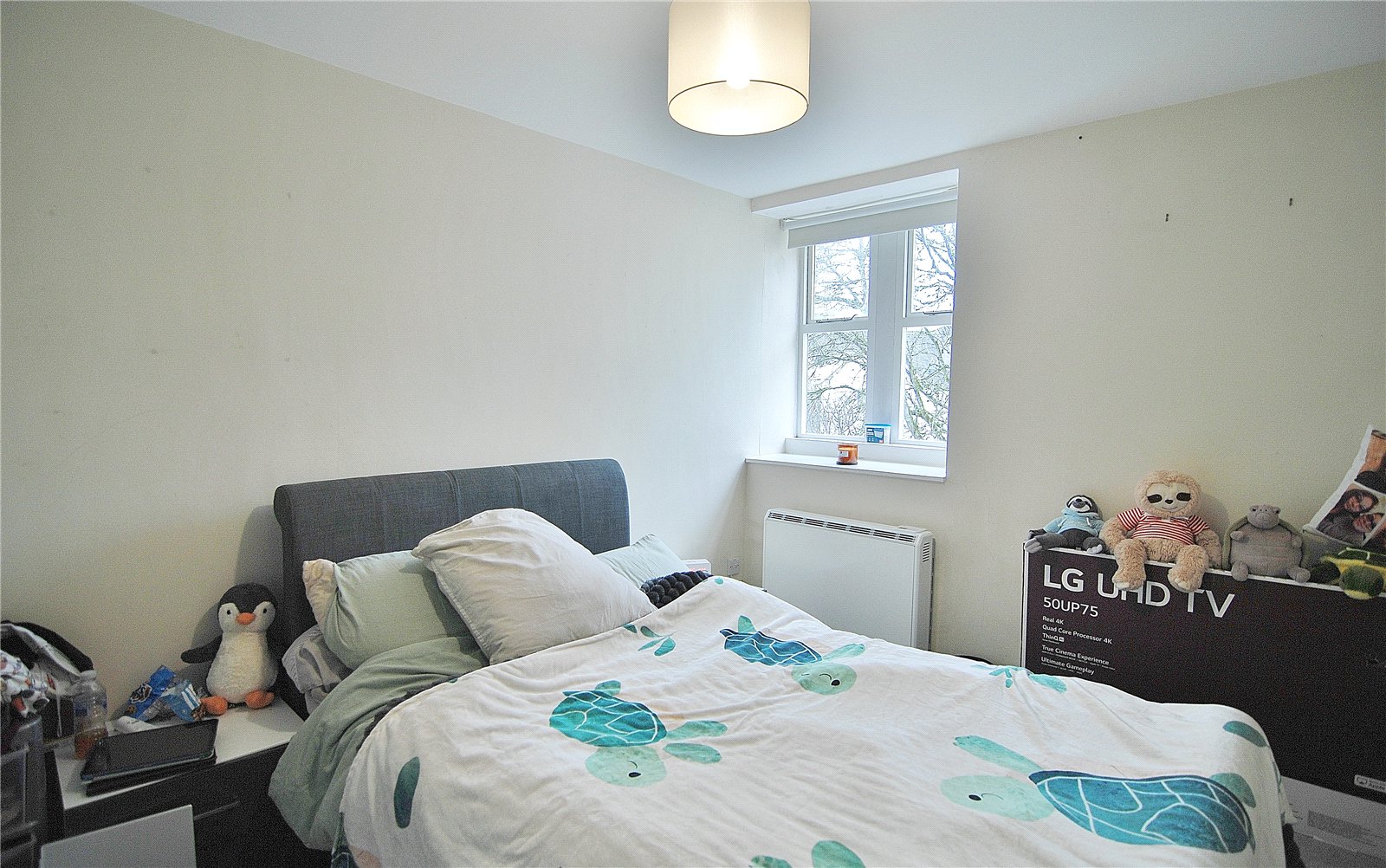 2 bedroom Flat for sale in Stroud, Gloucestershire