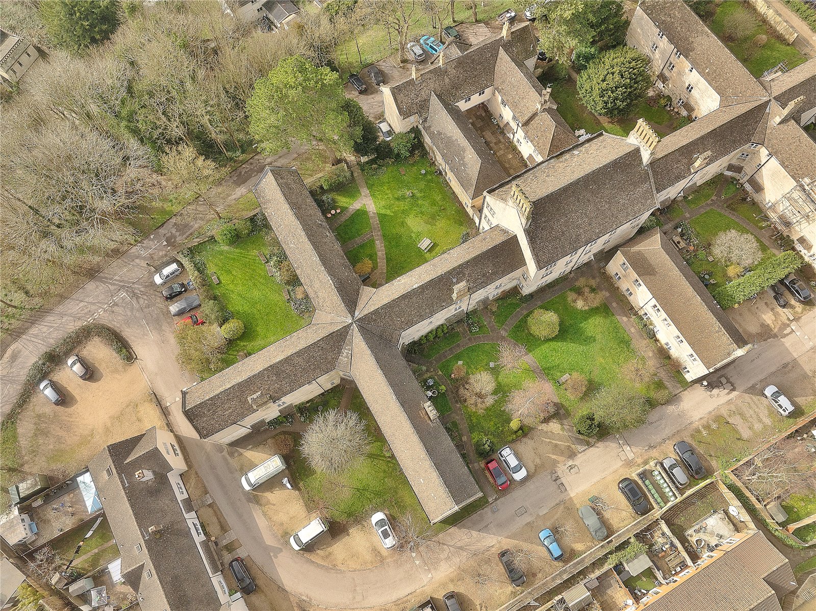 2 bedroom Flat for sale in Stroud, Gloucestershire