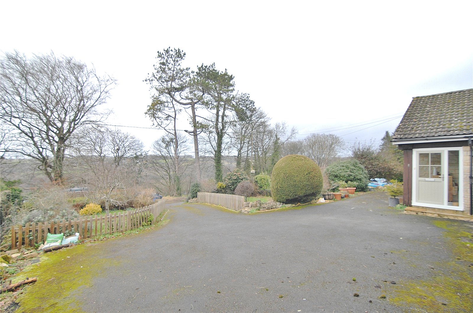 3 bedroom Bungalow for sale in Eastcombe, Stroud, Gloucestershire