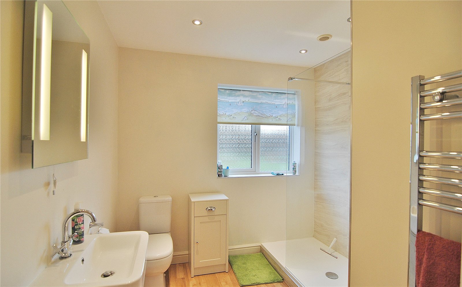 3 bedroom Bungalow for sale in Eastcombe, Stroud, Gloucestershire