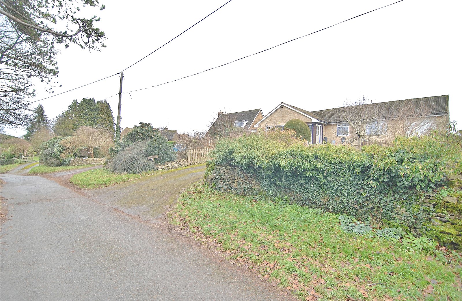 3 bedroom Bungalow for sale in Eastcombe, Stroud, Gloucestershire