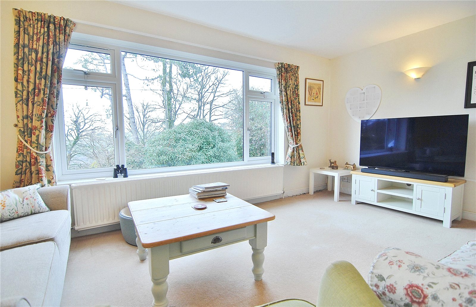 3 bedroom Bungalow for sale in Eastcombe, Stroud, Gloucestershire