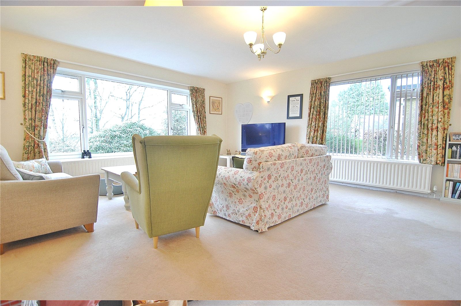 3 bedroom Bungalow for sale in Eastcombe, Stroud, Gloucestershire