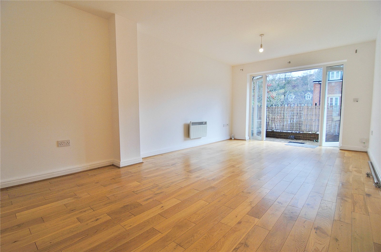 2 bedroom Flat for sale in Slad Road, Stroud, Gloucestershire