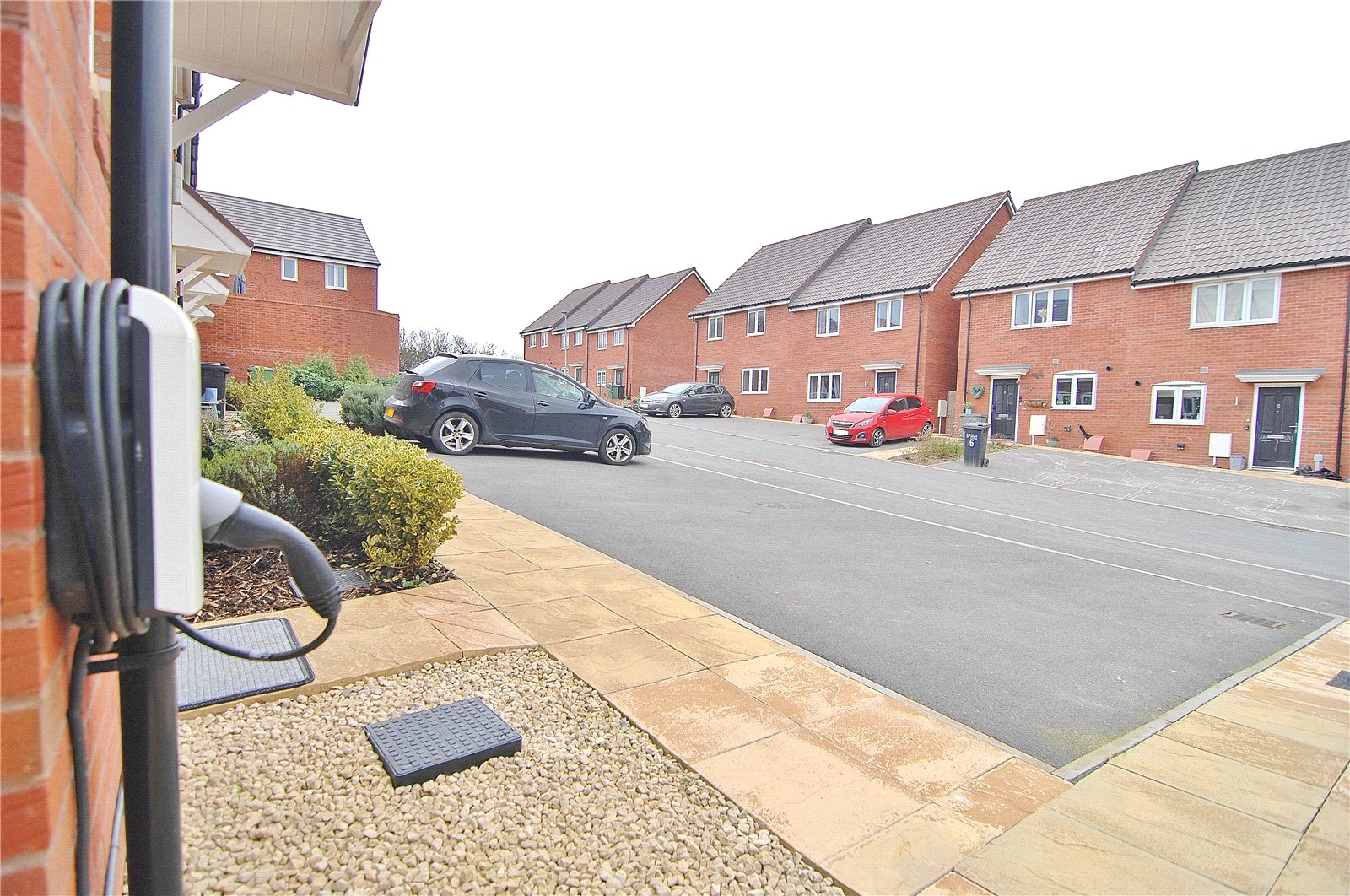 3 bedroom House for sale in Great Oldbury, Stonehouse, Gloucestershire