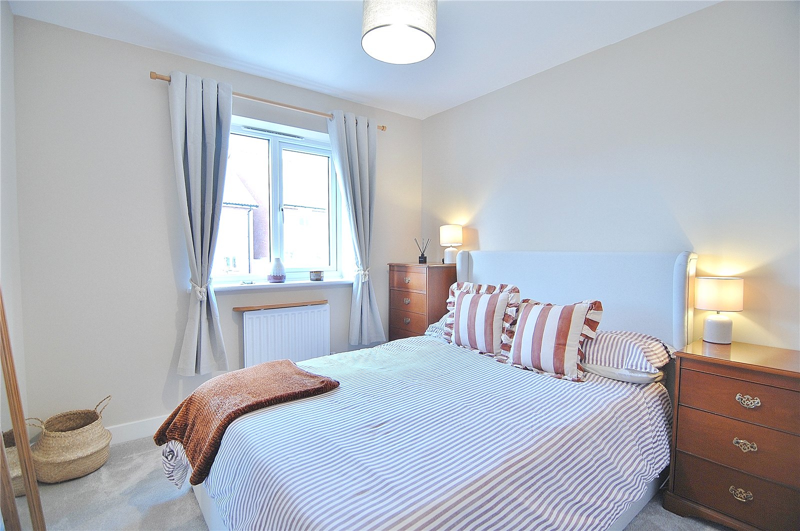 3 bedroom House for sale in Great Oldbury, Stonehouse, Gloucestershire