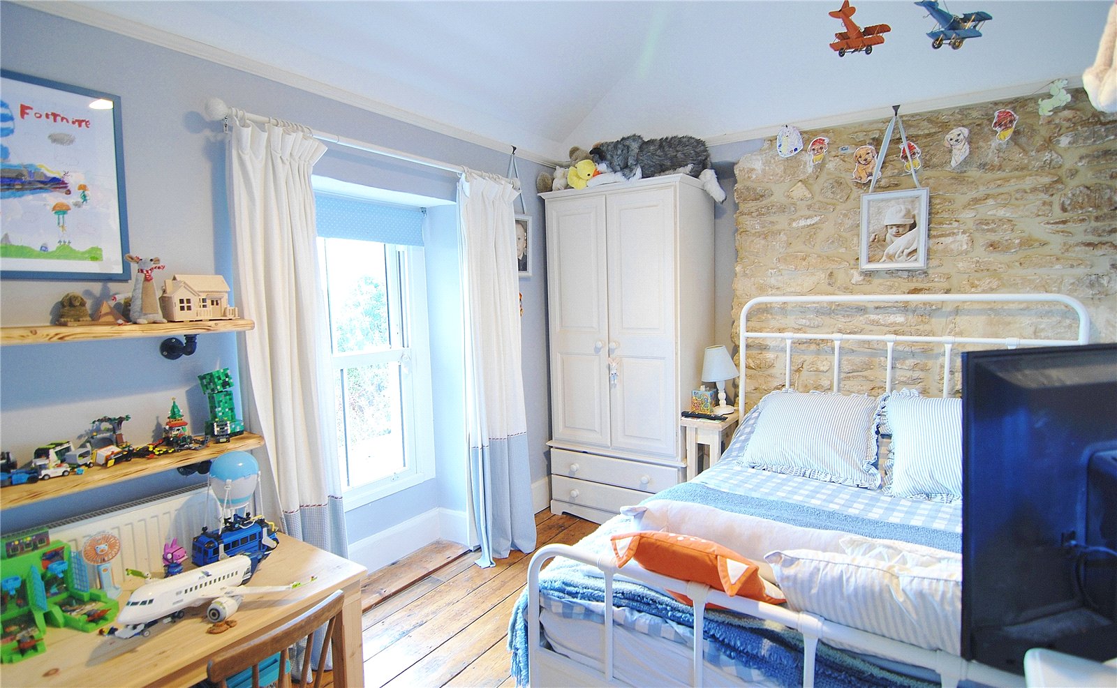 2 bedroom House for sale in Stroud, Gloucestershire