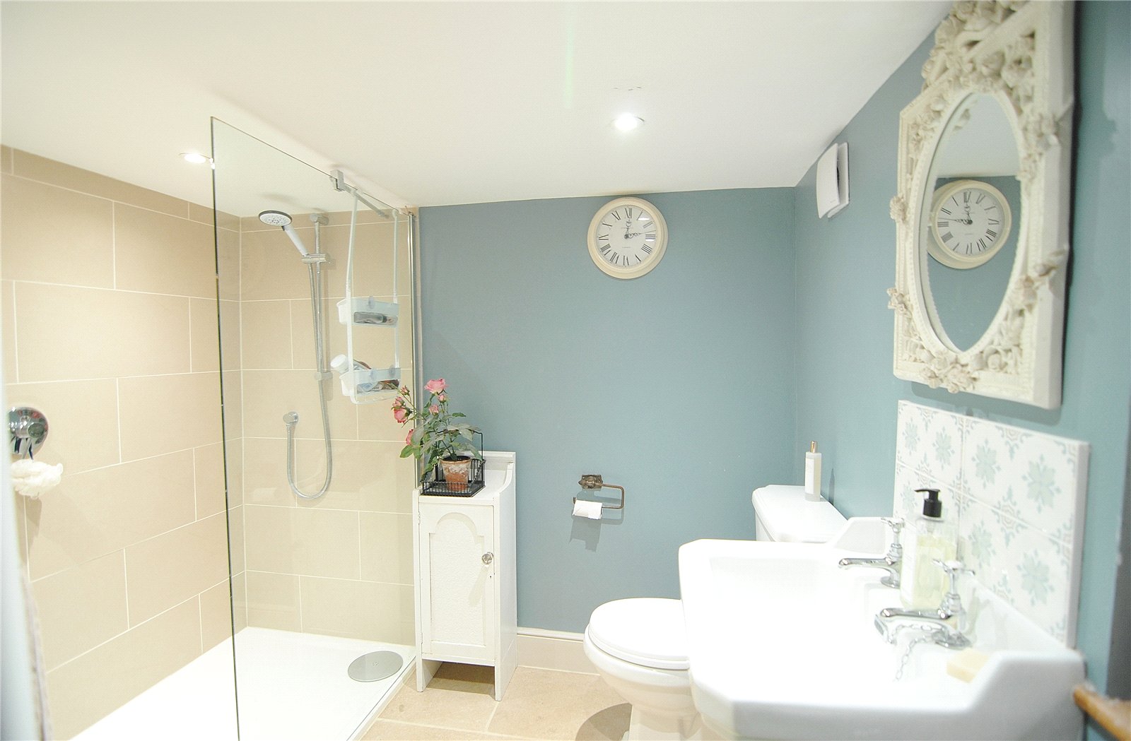 2 bedroom House for sale in Stroud, Gloucestershire
