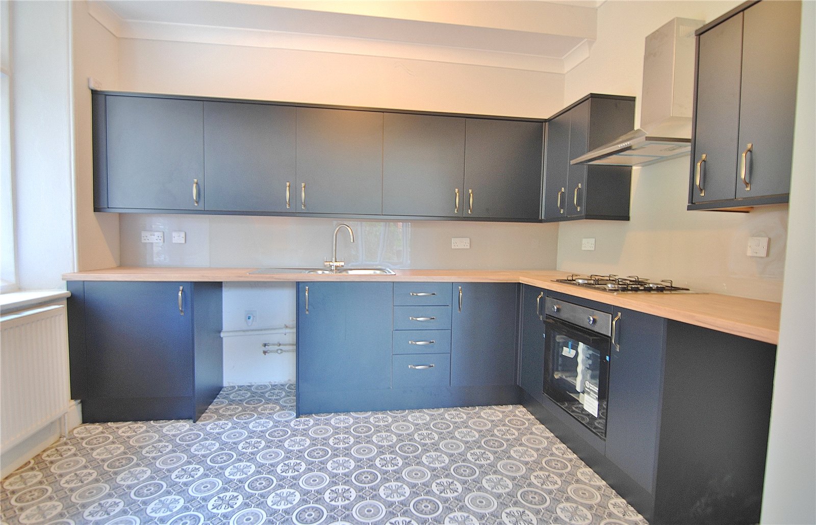 1 bedroom Flat for sale in Bowbridge, Stroud, Gloucestershire