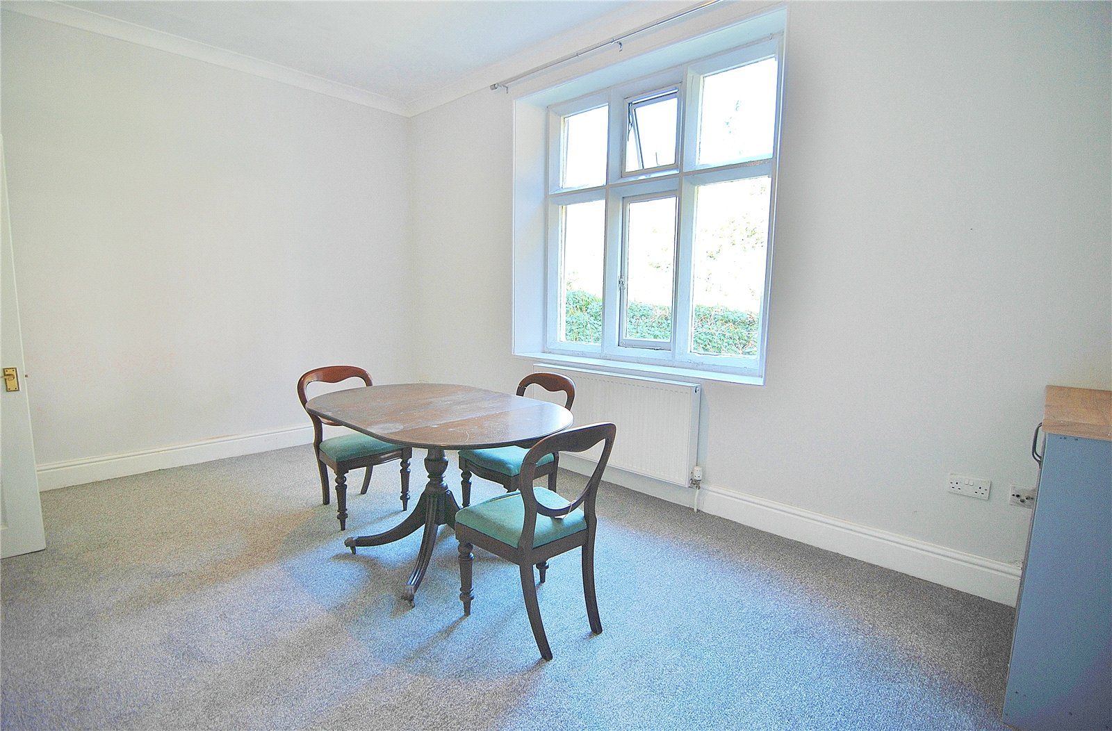 1 bedroom Flat for sale in Bowbridge, Stroud, Gloucestershire