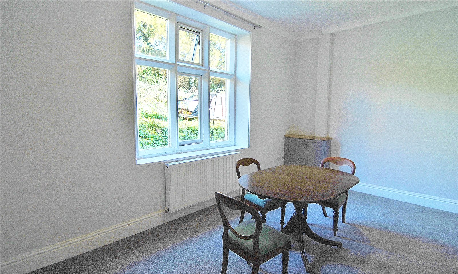 1 bedroom Flat for sale in Bowbridge, Stroud, Gloucestershire
