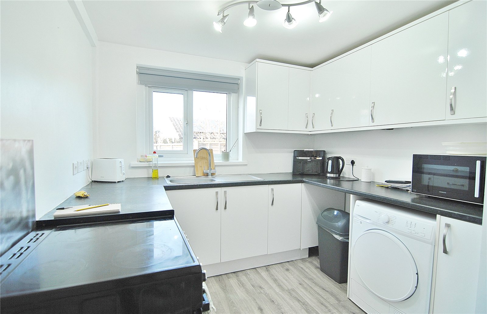 2 bedroom Flat for sale in Stonehouse, Gloucestershire