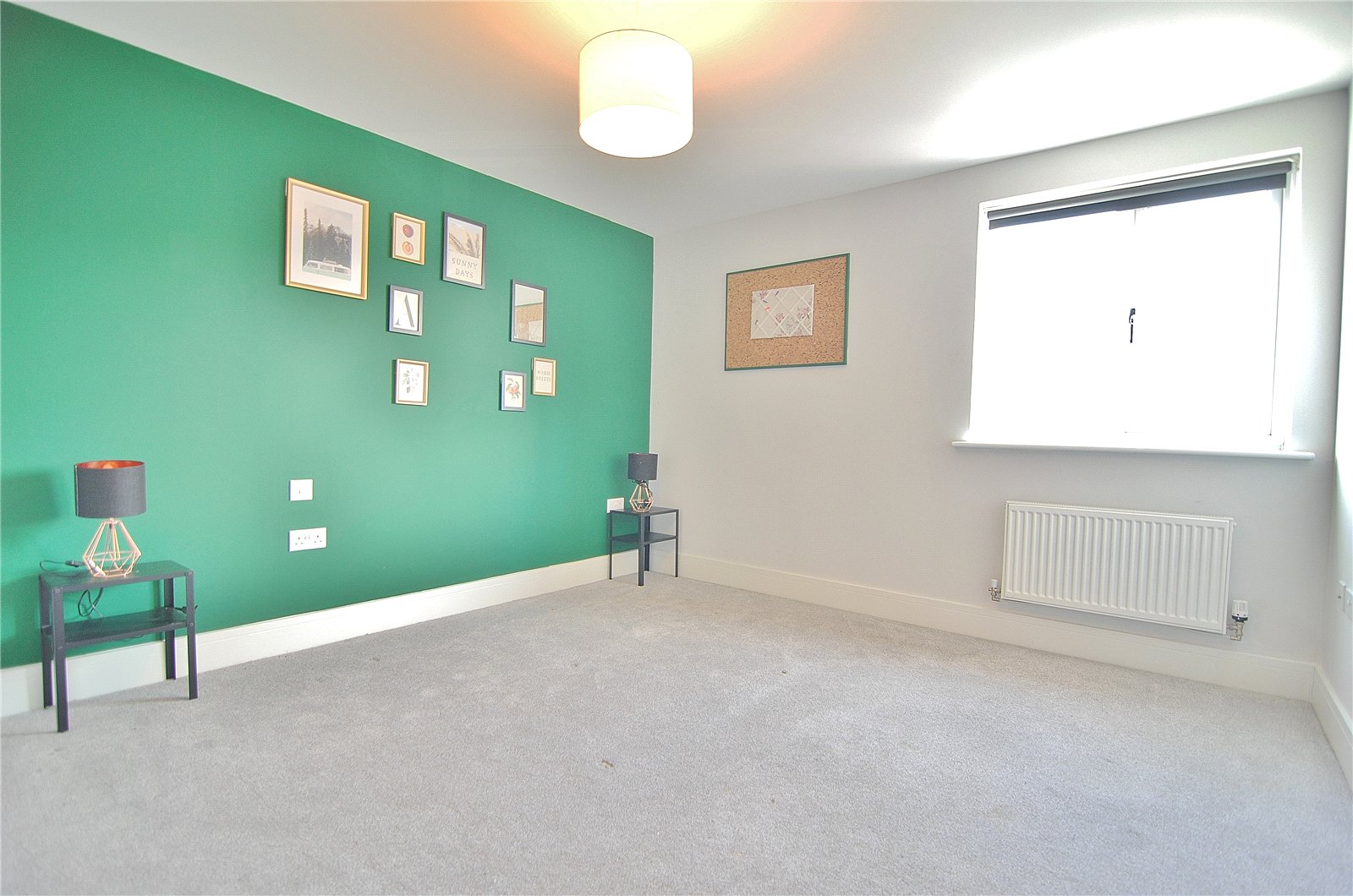 2 bedroom Flat for sale in Stroud, Gloucestershire