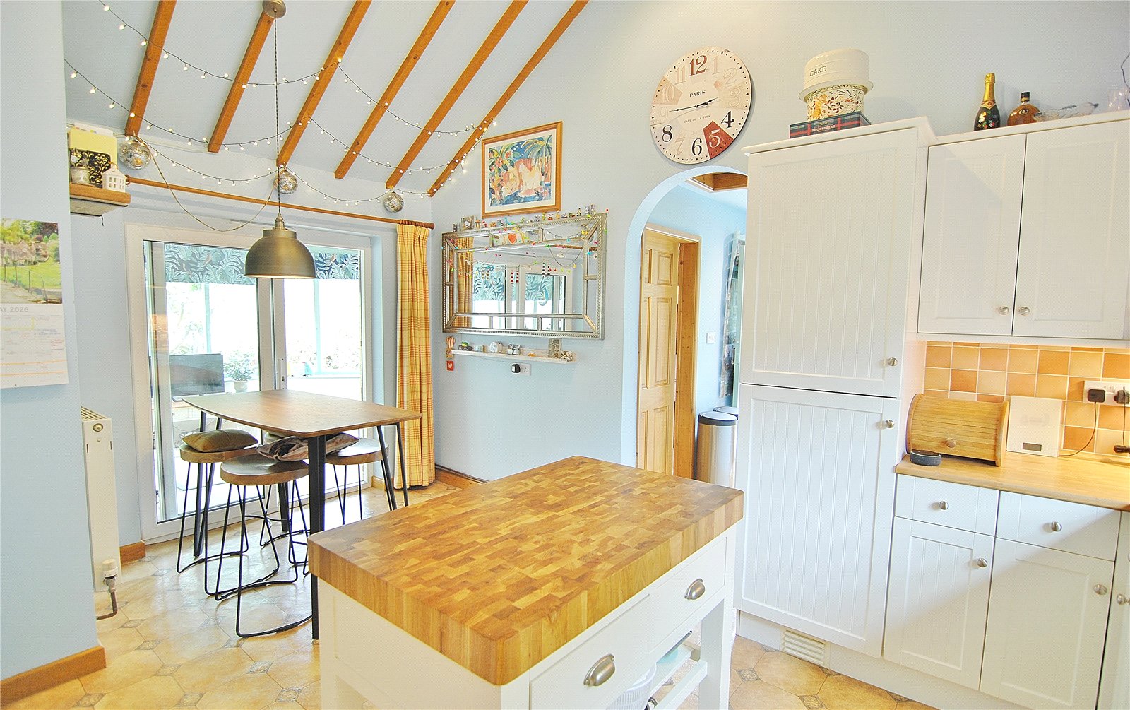 3 bedroom Bungalow for sale in Stroud, Gloucestershire