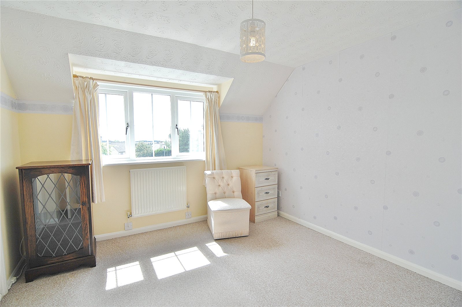 2 bedroom House for sale in Chalford, Stroud, Gloucestershire