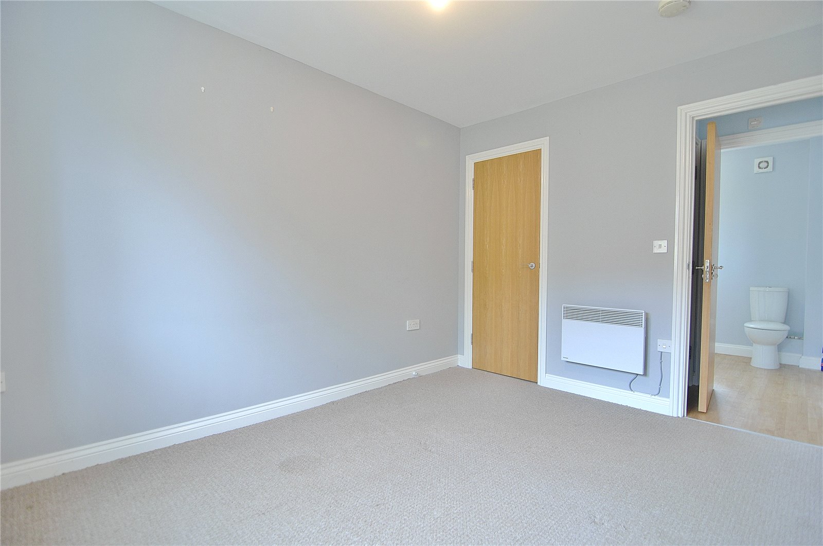 1 bedroom Flat for sale in Chalford, Stroud, Gloucestershire