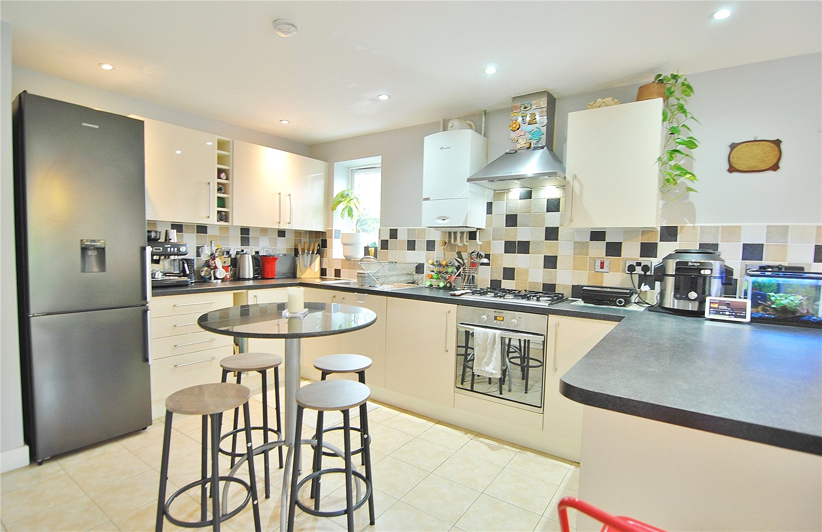 2 bedroom Flat for sale in Stroud, Gloucestershire