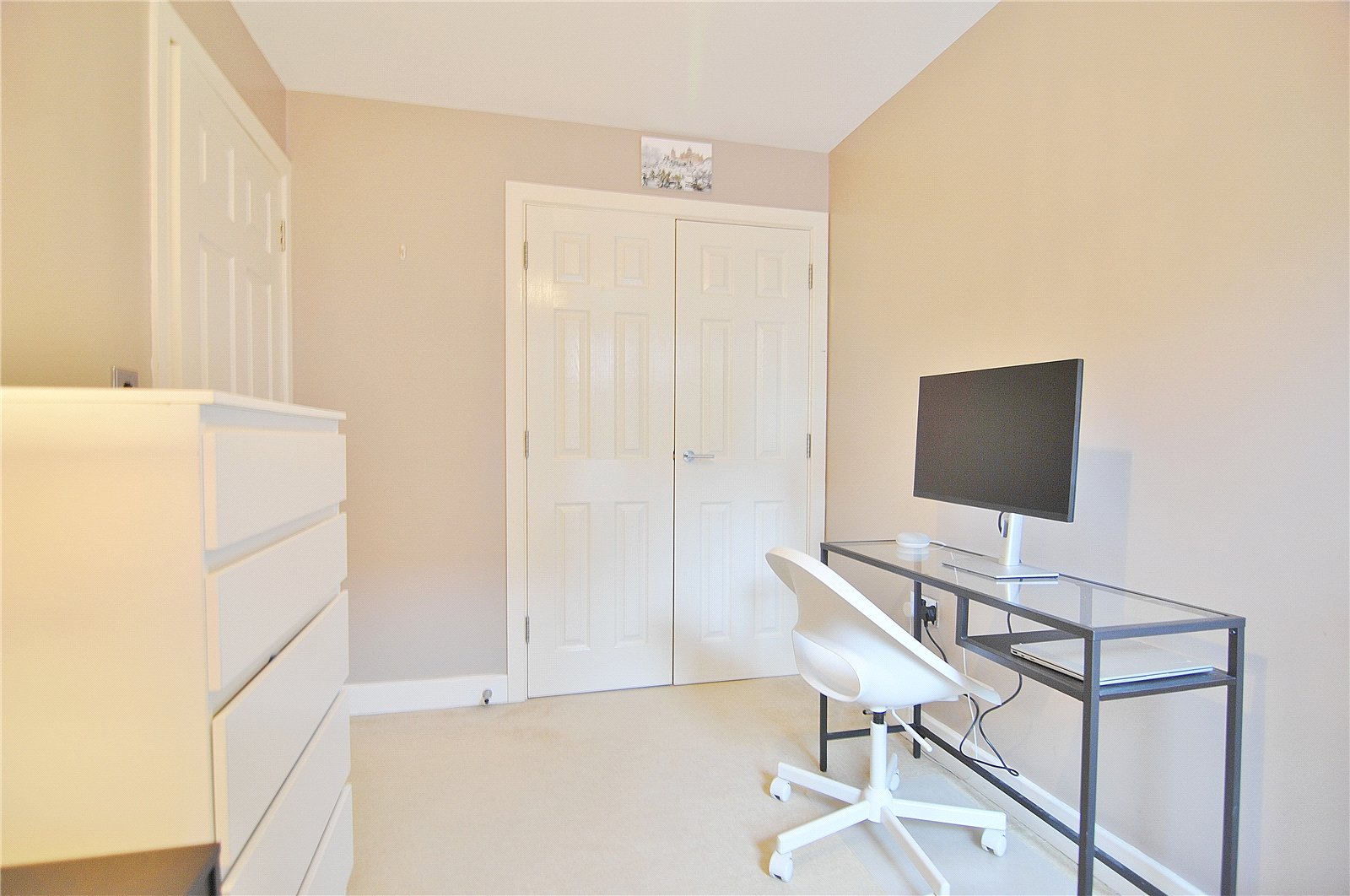 2 bedroom Flat for sale in Stroud, Gloucestershire
