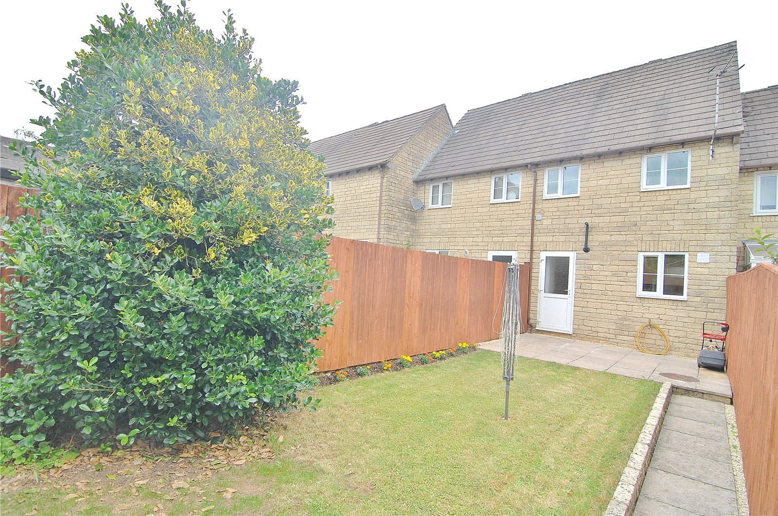 2 bedroom House for sale in Chalford, Stroud, Gloucestershire