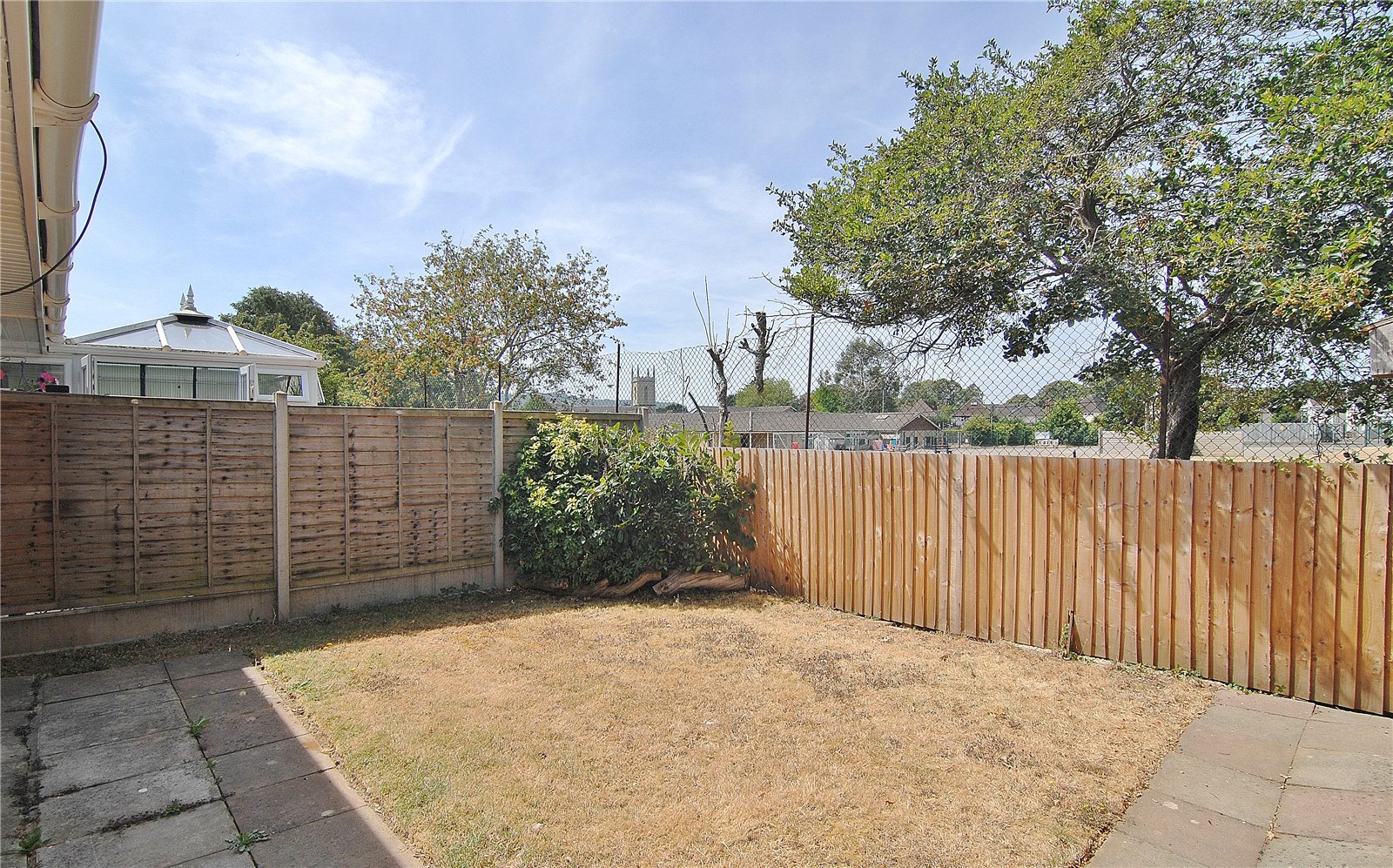 2 bedroom Bungalow for sale in Cainscross, Stroud, Gloucestershire