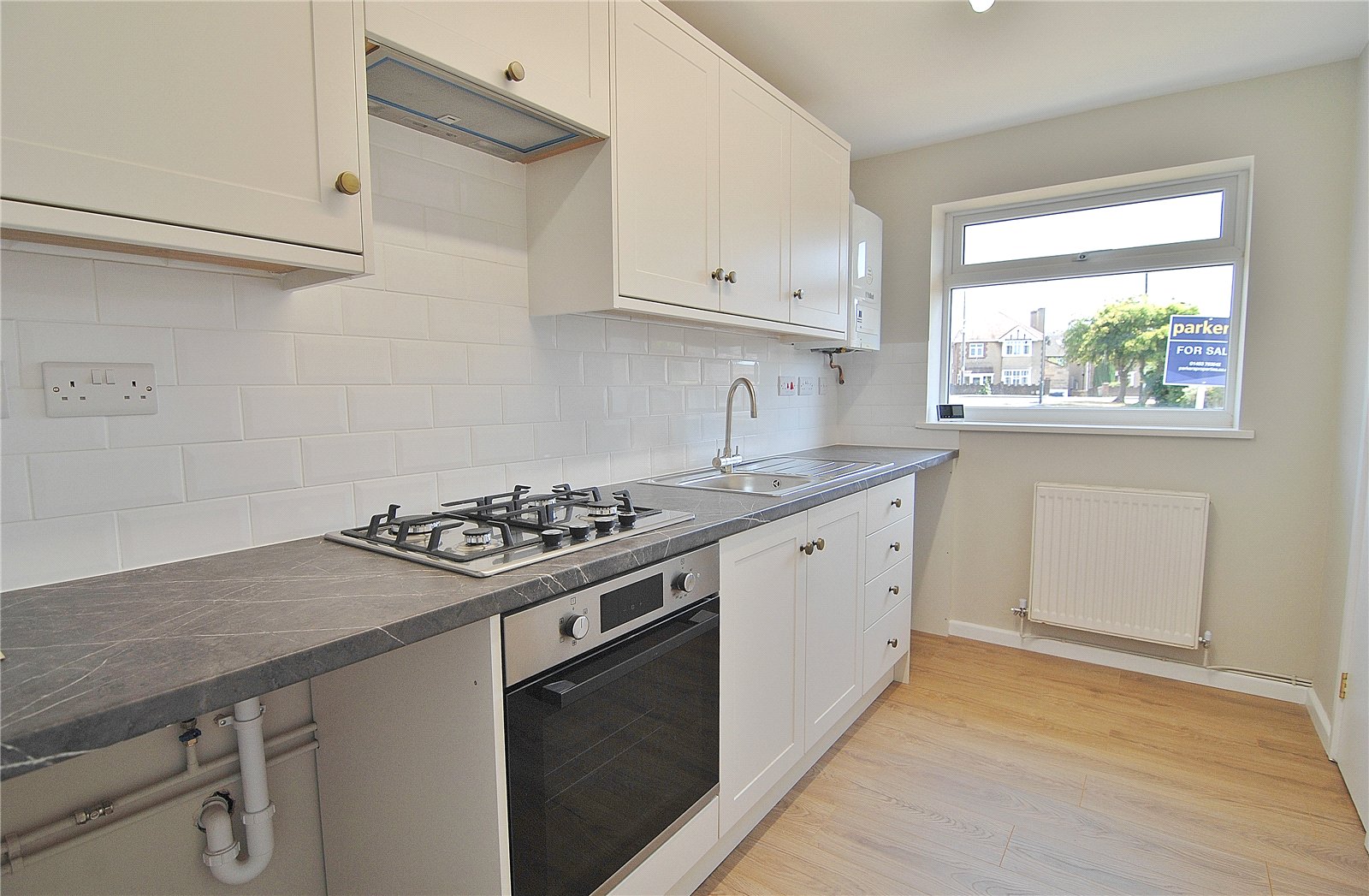 2 bedroom Bungalow for sale in Cainscross, Stroud, Gloucestershire