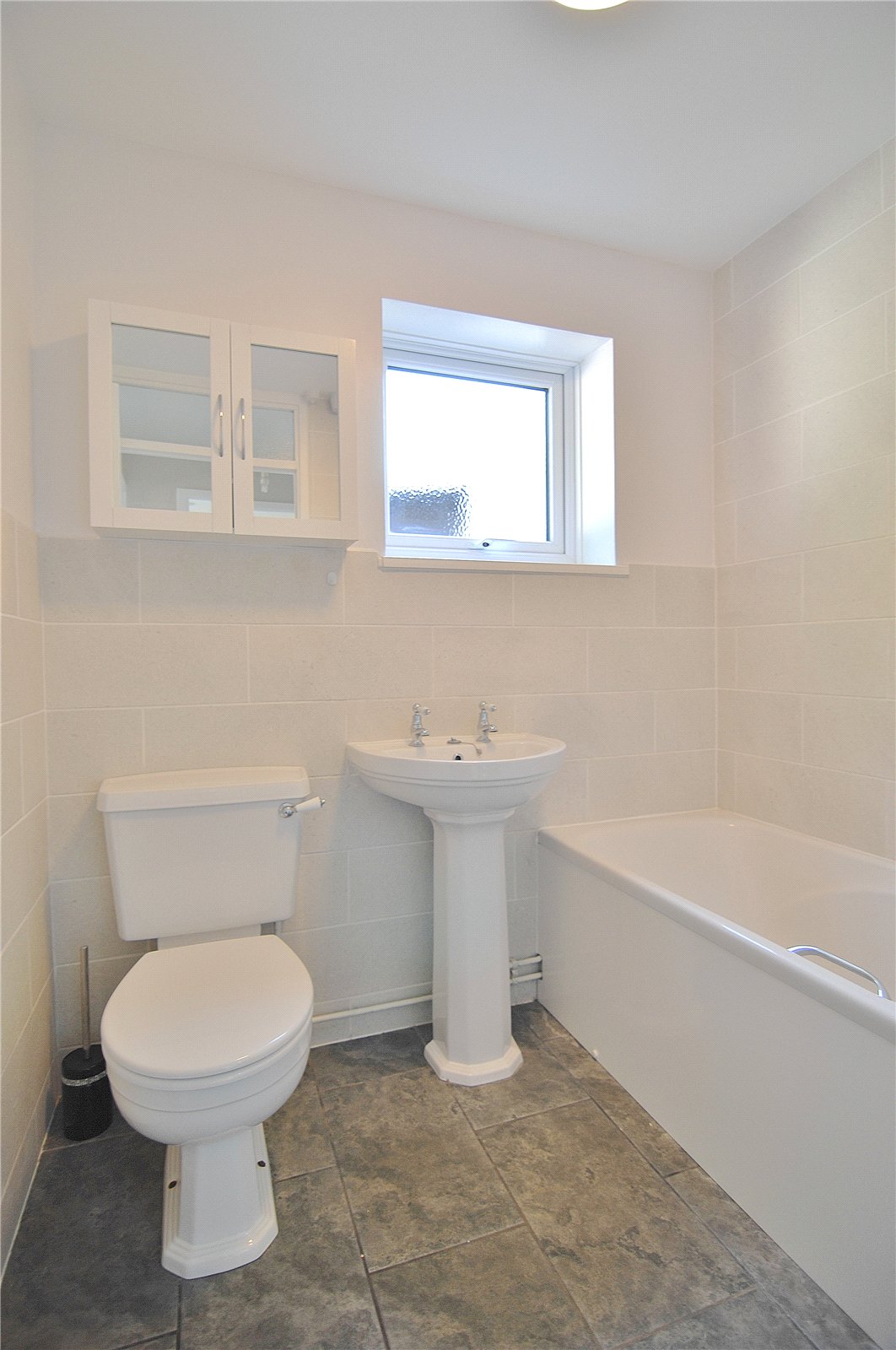 2 bedroom Bungalow for sale in Cainscross, Stroud, Gloucestershire