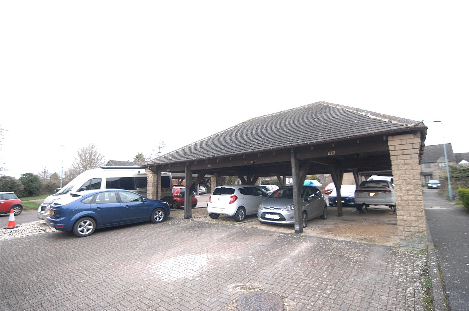 2 bedroom House to let in Bussage, Stroud, Gloucestershire