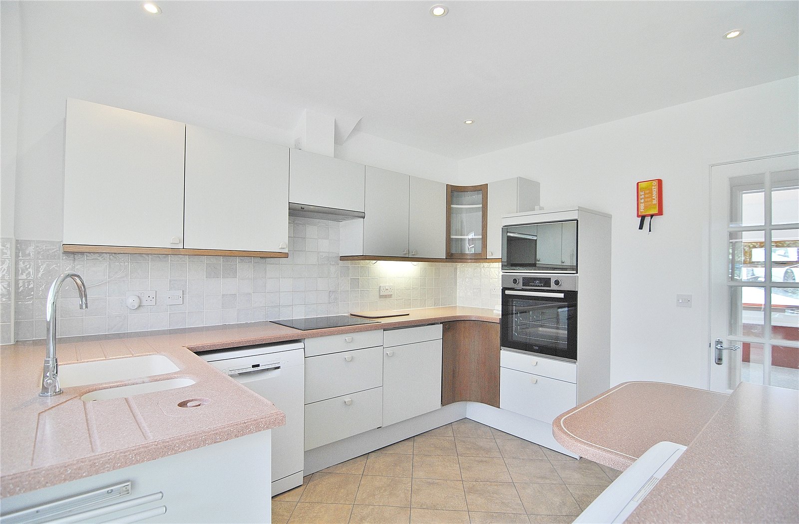 2 bedroom Bungalow to let in Whiteshill, Stroud, Gloucestershire