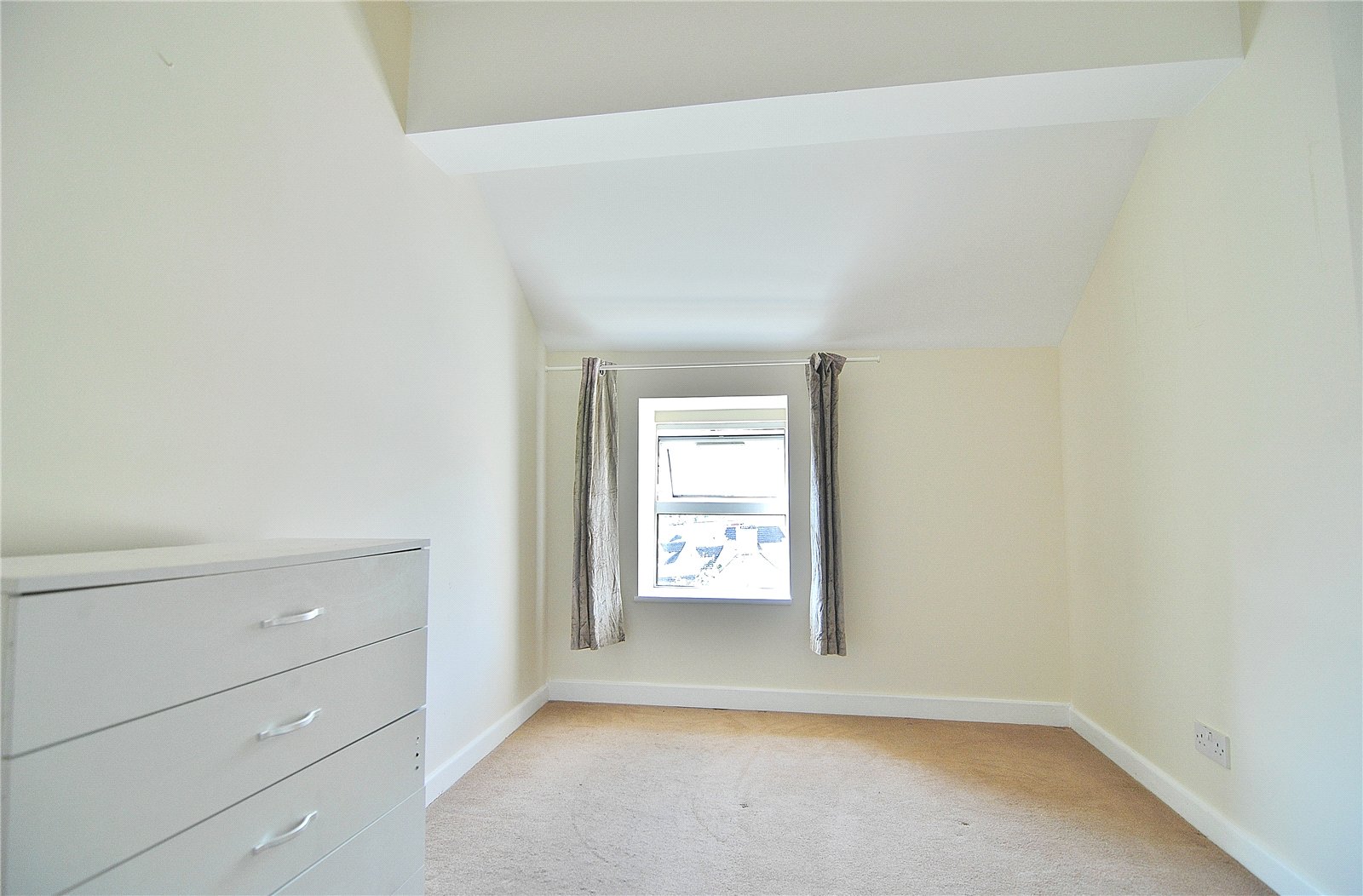 1 bedroom Flat to let in John Street, Stroud, Gloucestershire