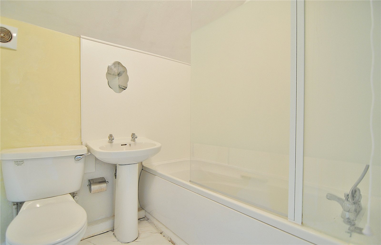 1 bedroom Flat to let in John Street, Stroud, Gloucestershire