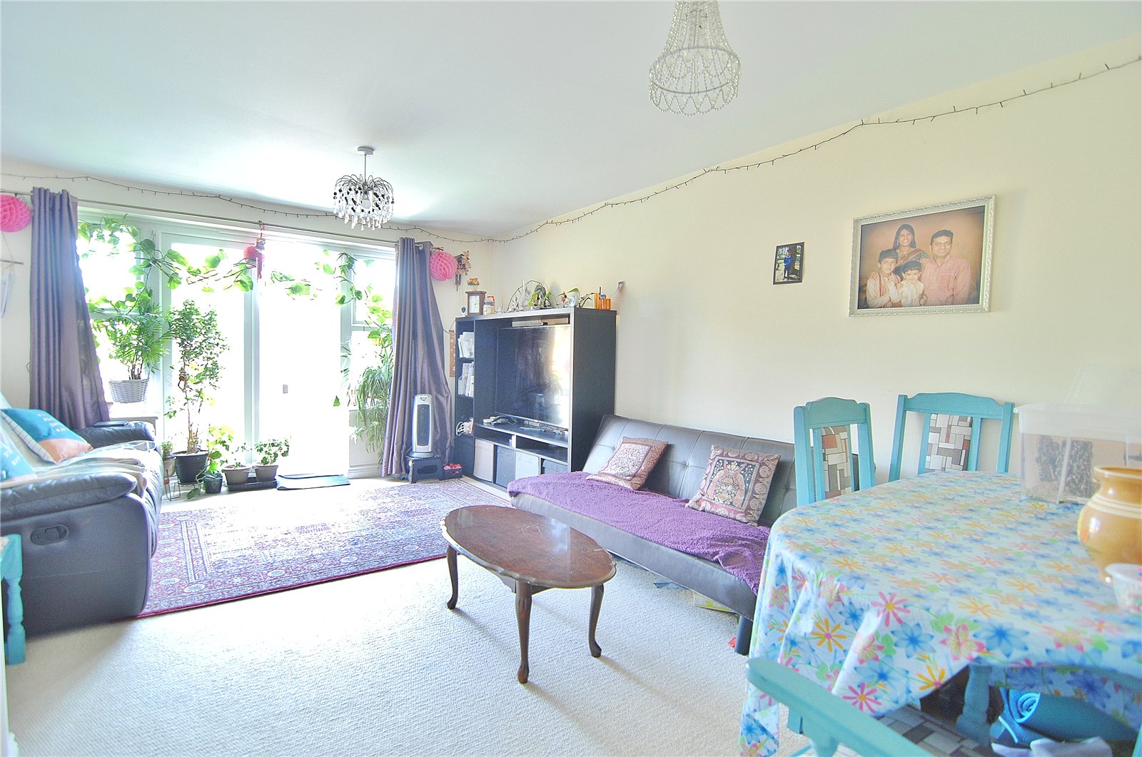 3 bedroom House to let in Stroud, Gloucestershire