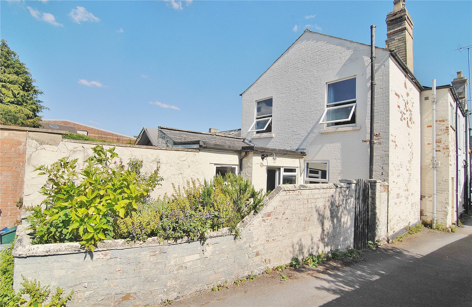2 bedroom House for sale in Stroud, Gloucestershire