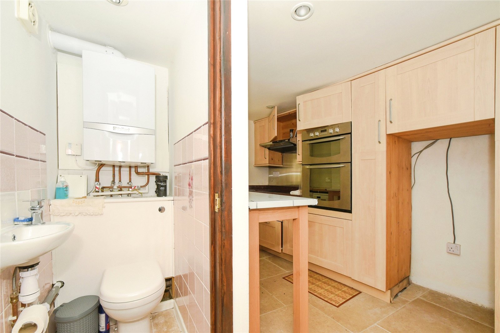 2 bedroom House for sale in Nailsworth, Stroud, Gloucestershire