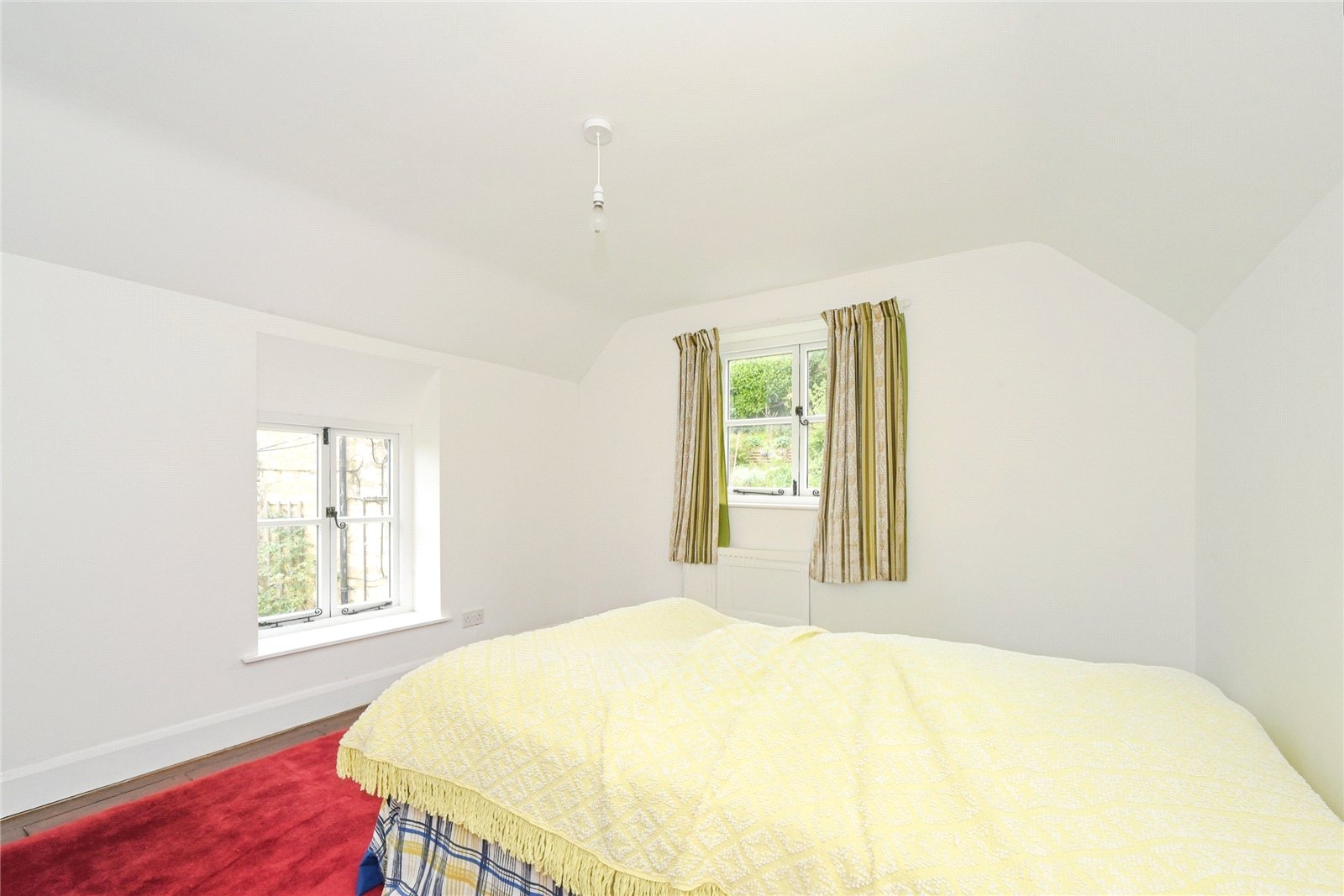 2 bedroom House for sale in Nailsworth, Stroud, Gloucestershire
