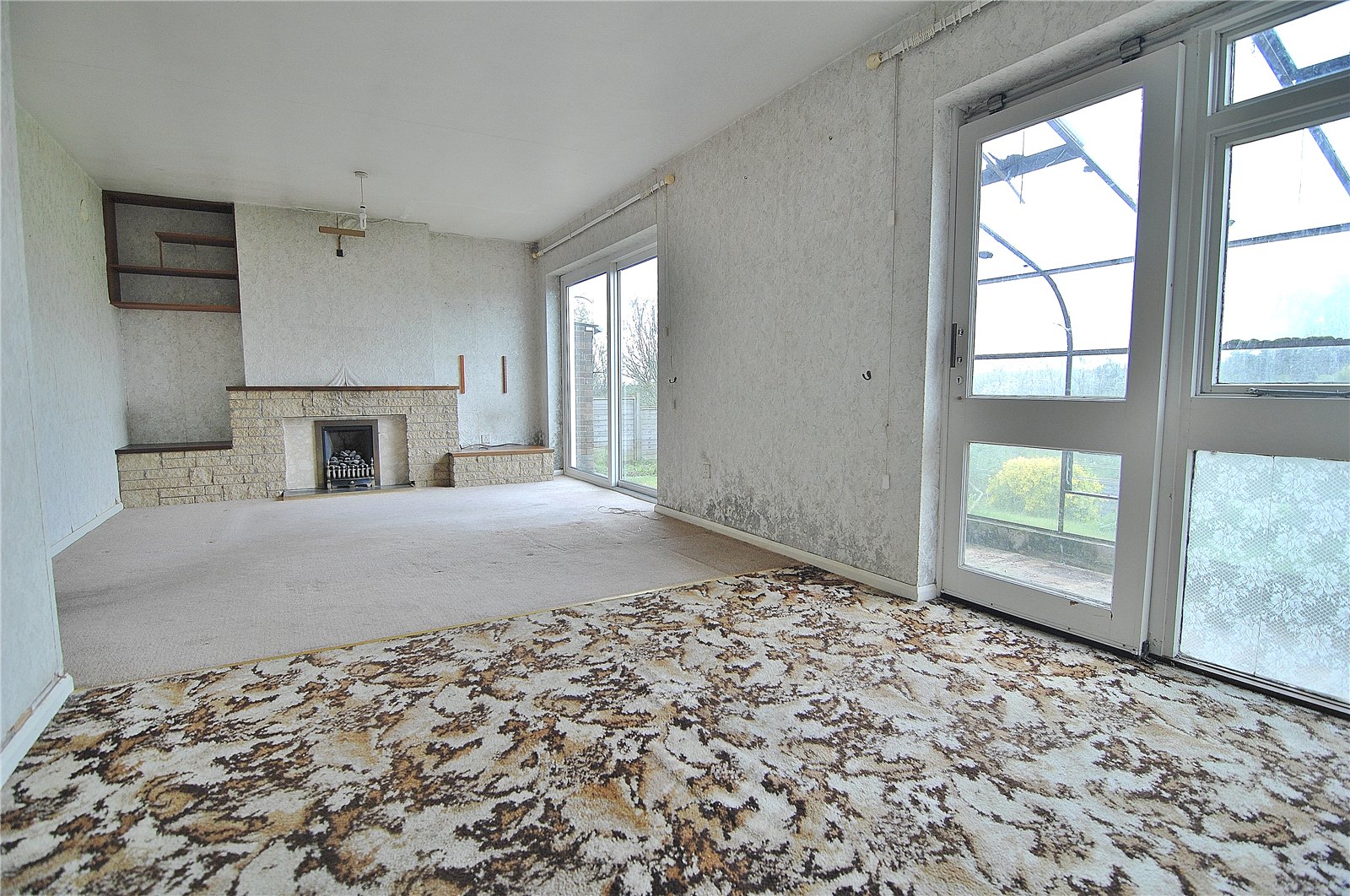 3 bedroom Bungalow for sale in Stroud, Gloucestershire