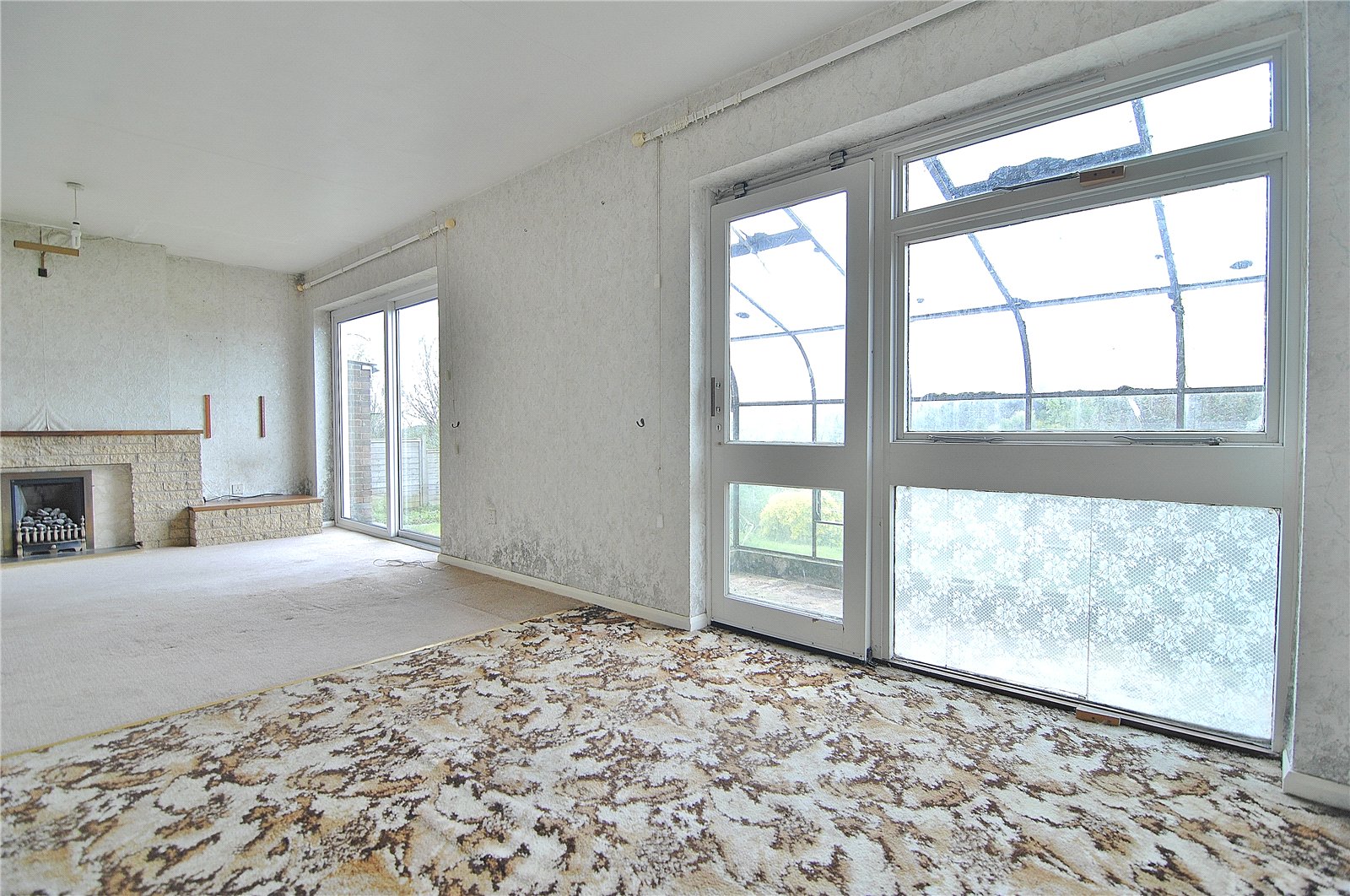 3 bedroom Bungalow for sale in Stroud, Gloucestershire
