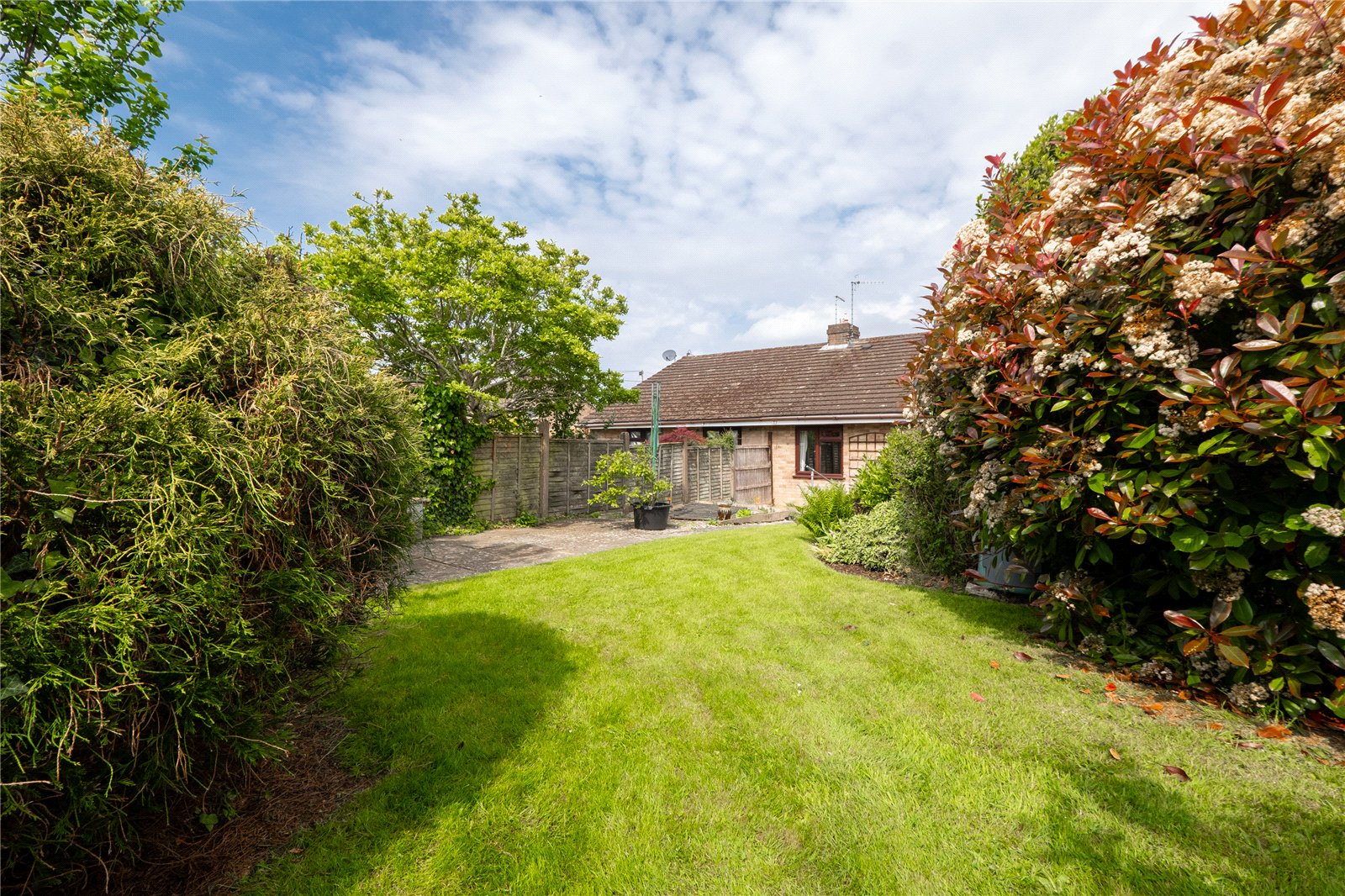 3 bedroom Bungalow for sale in Kings Stanley, Stonehouse, Gloucestershire