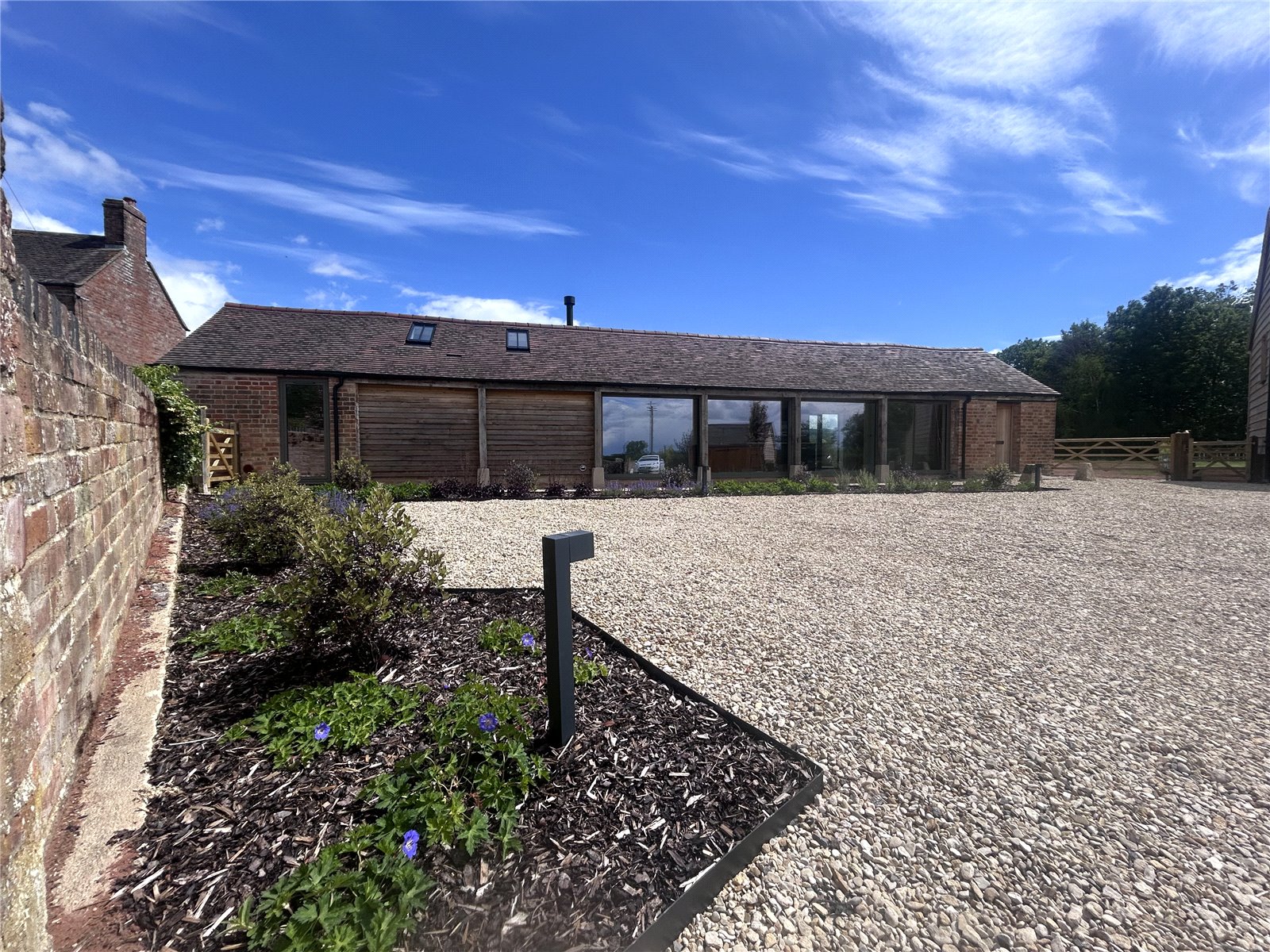 Moreton Valence, Gloucester, Gloucestershire