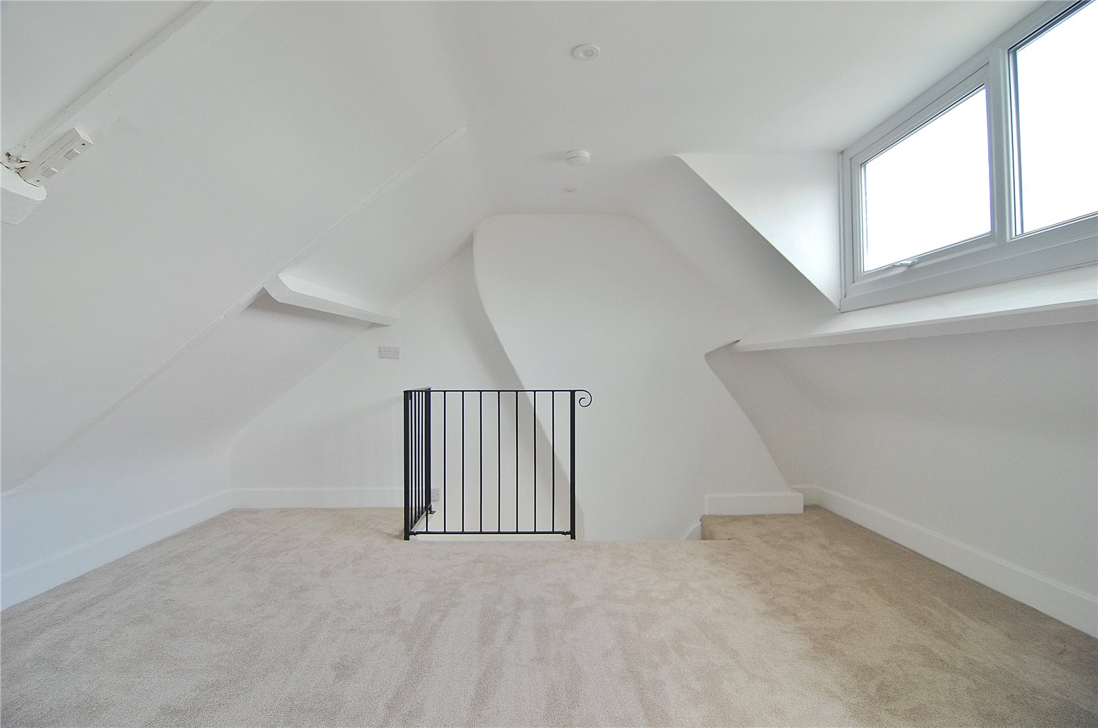 3 bedroom House to let in Stroud, Gloucestershire