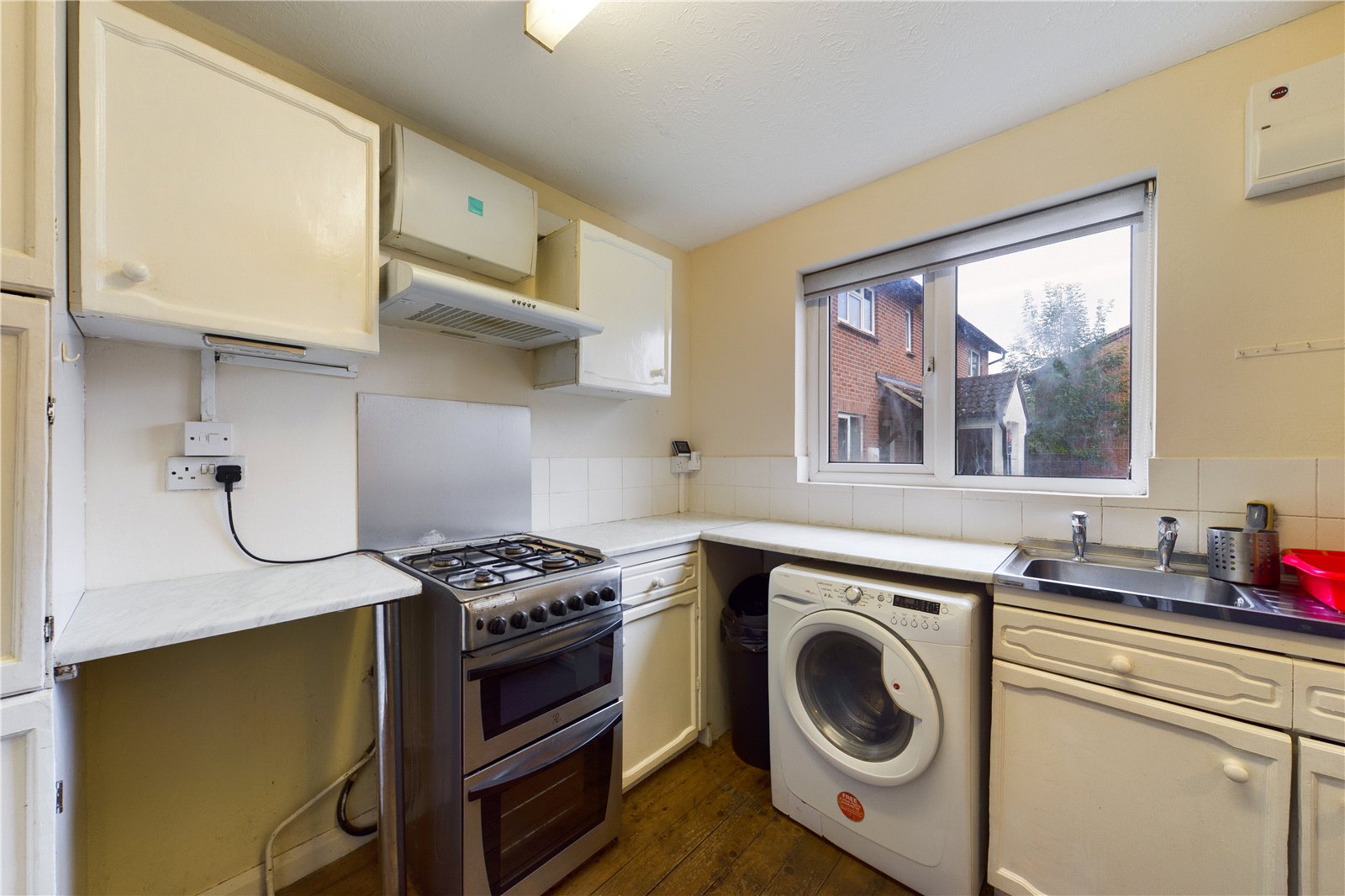 1 bedroom Flat to let in Tadley, Hampshire