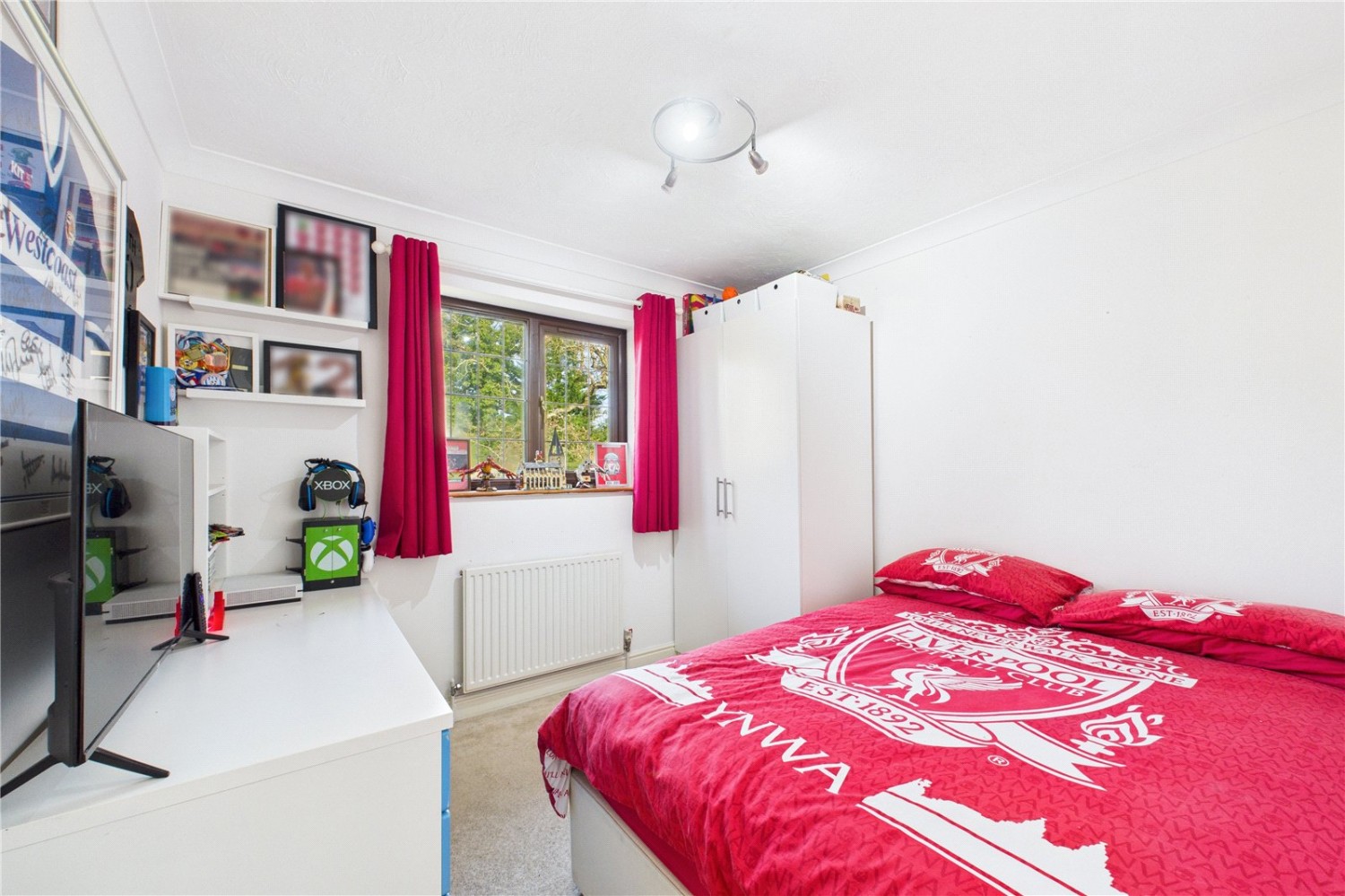 Franklin Avenue, Tadley, Hampshire