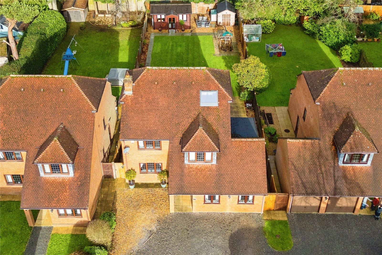 5 bedroom House for sale in Franklin Avenue, Tadley, Hampshire