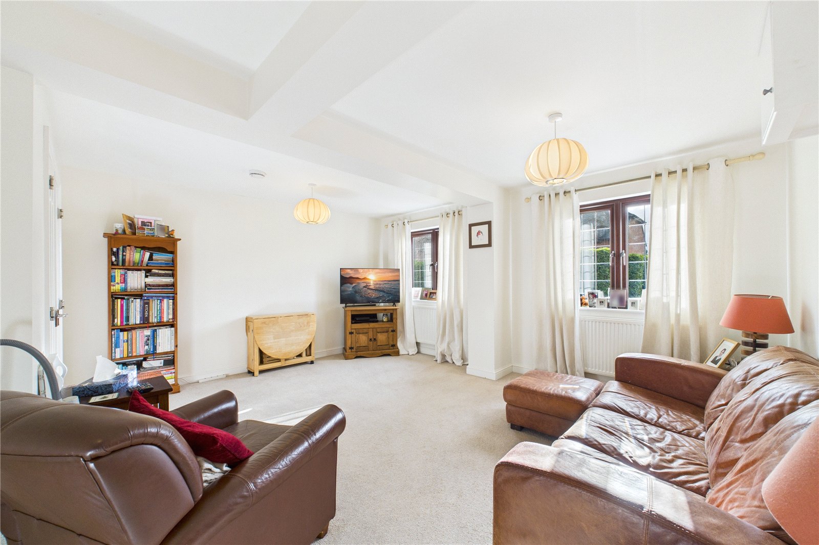 5 bedroom House for sale in Franklin Avenue, Tadley, Hampshire