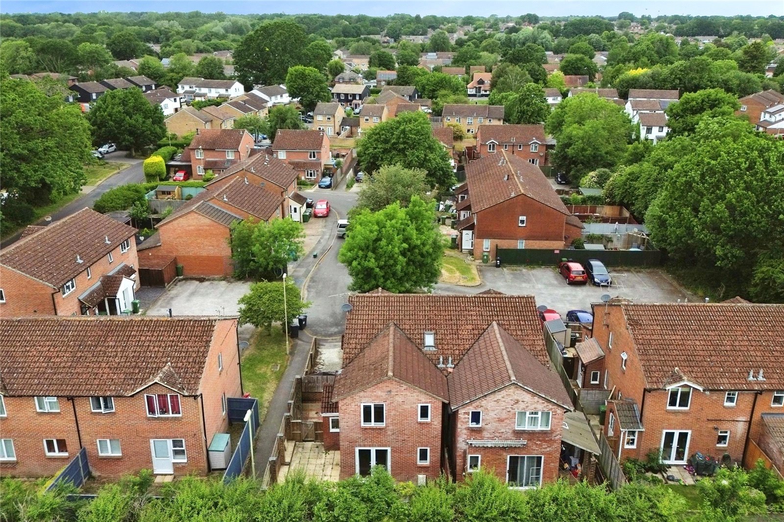 3 bedroom House for sale in Tadley, Hampshire