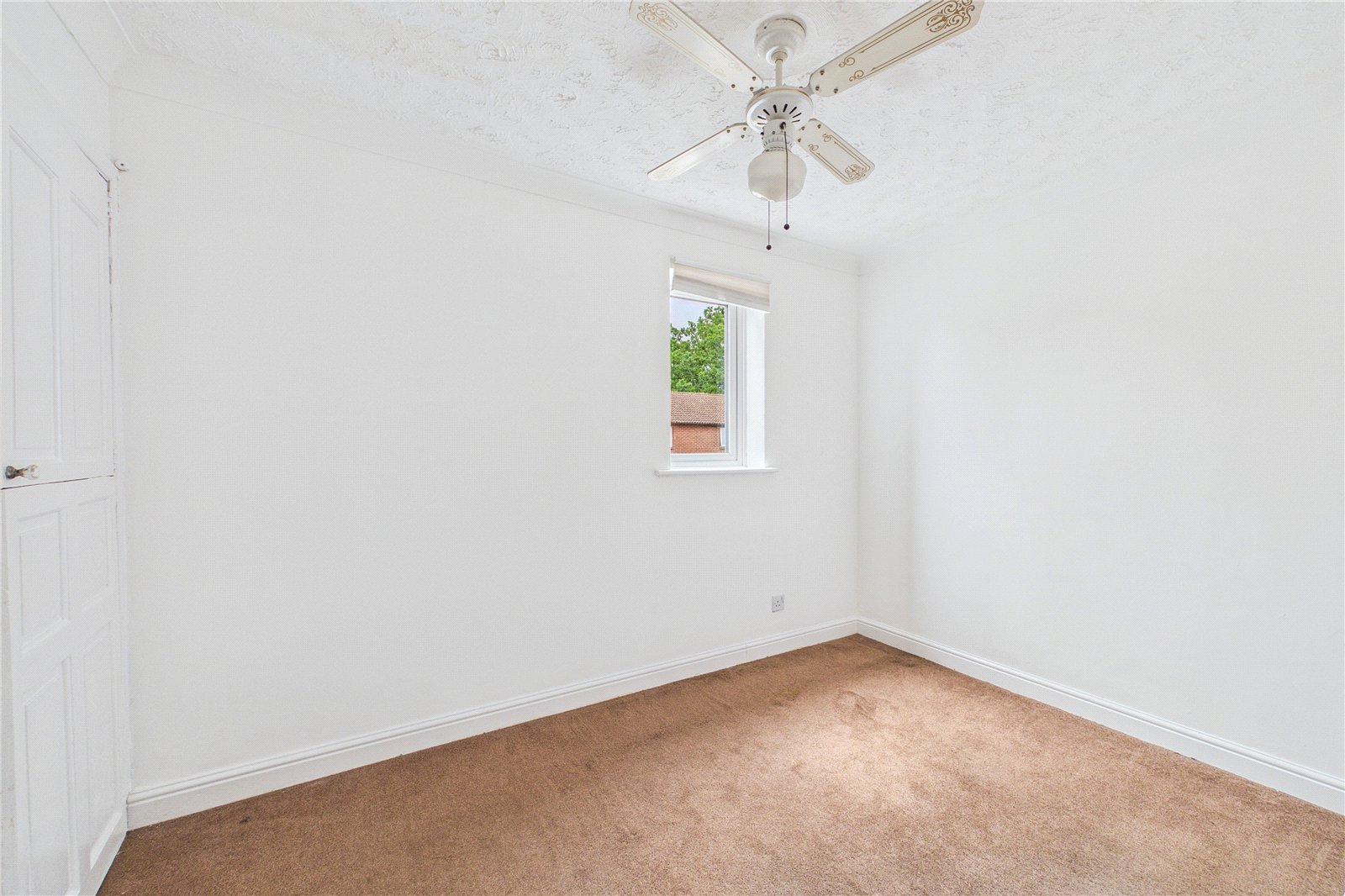 3 bedroom House for sale in Tadley, Hampshire