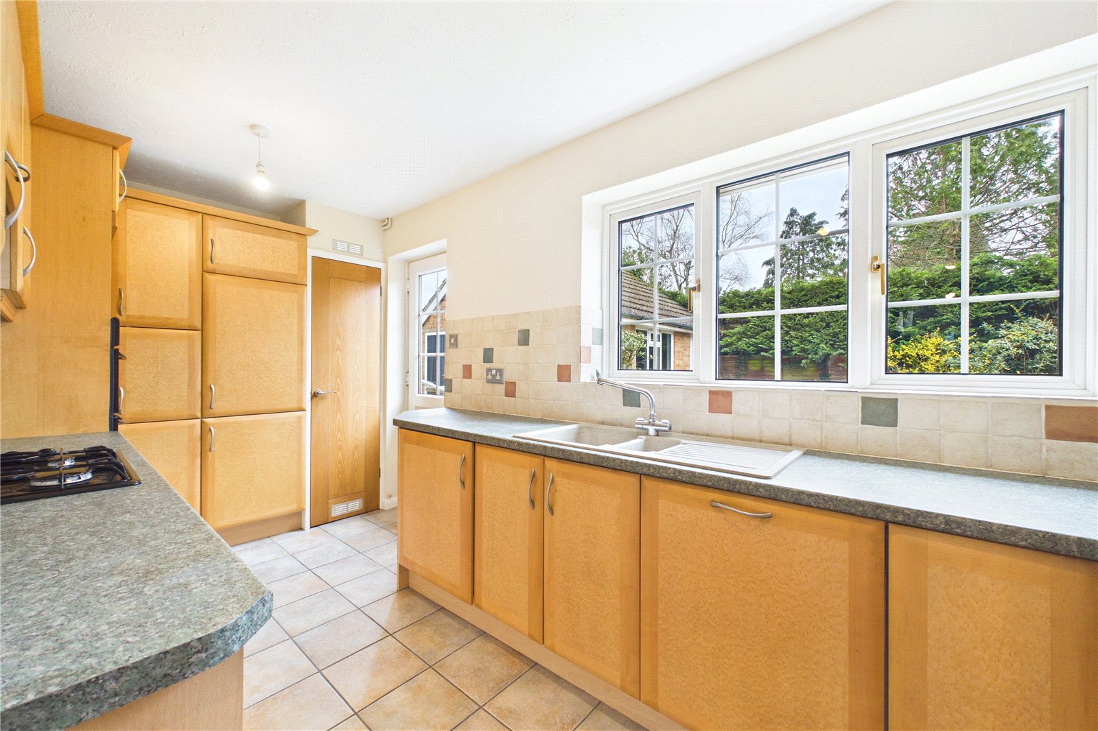 3 bedroom House for sale in Pamber Heath, Tadley, Hampshire