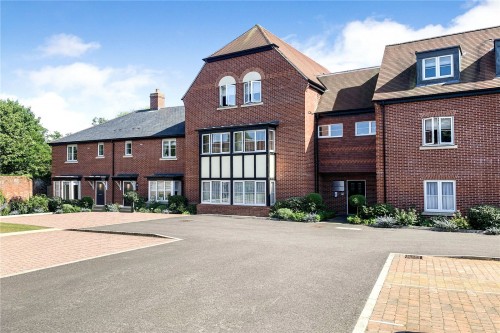 Theale, Reading, Berkshire