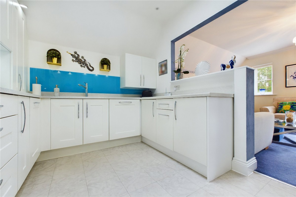 Theale, Reading, Berkshire
