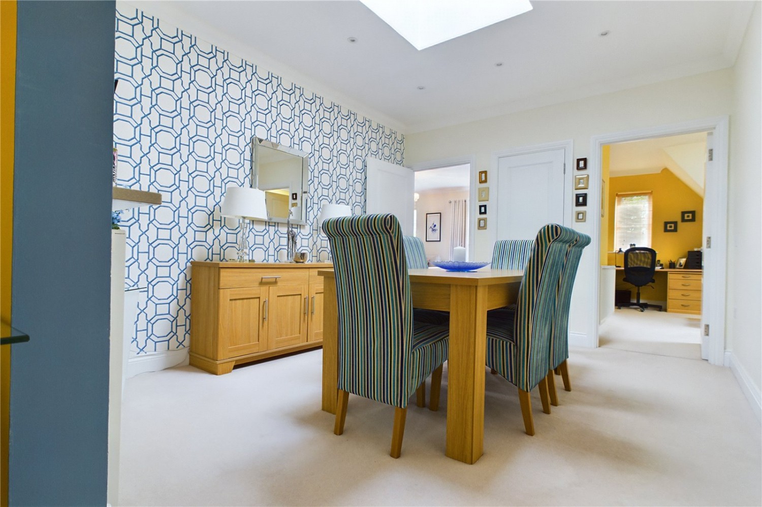 Theale, Reading, Berkshire
